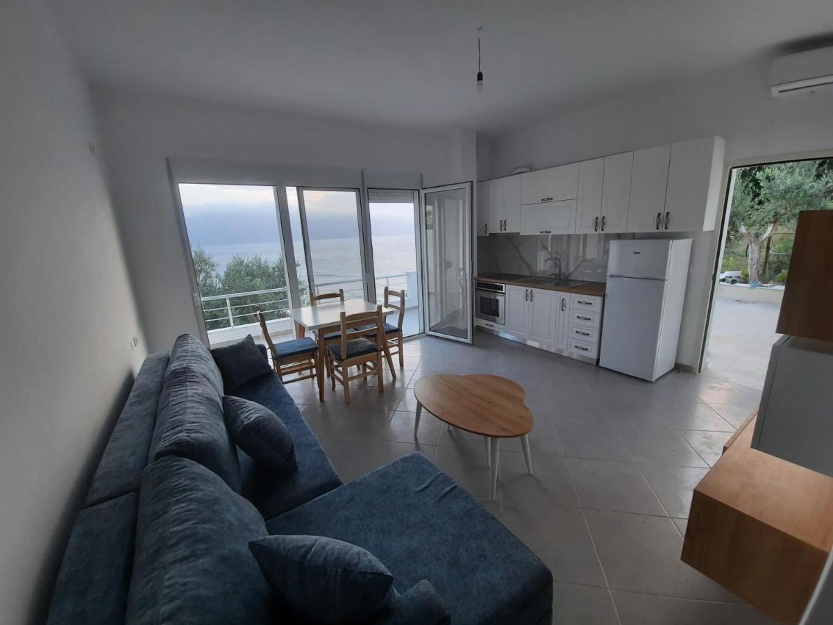 Flower Hill Vlore Exterior photo
